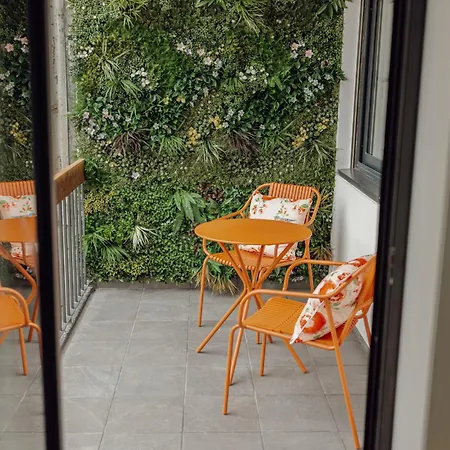 Downtown Premium With Balcony By Vacationy Appartement *