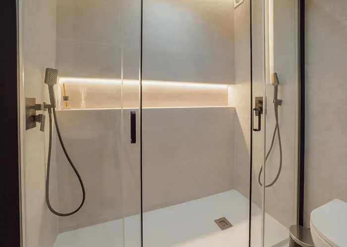 Downtown Premium With Balcony By Vacationy Lejlighed *